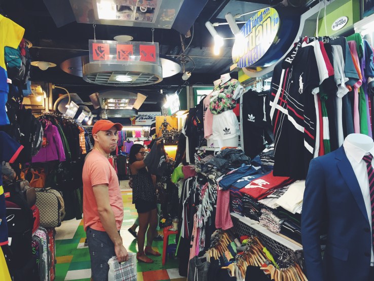 Processed with VSCOcam with f2 preset