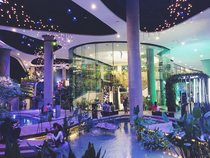 Processed with VSCOcam with f2 preset