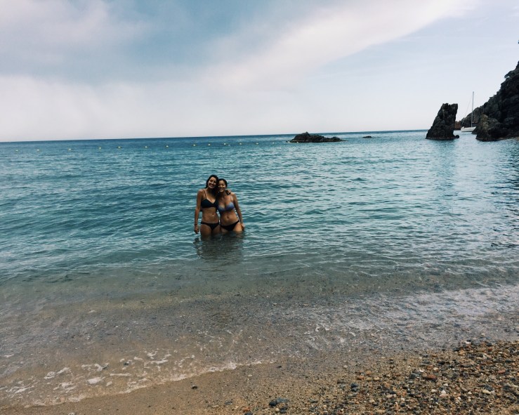 travel tips Jumping into Llafranc Secret Beach