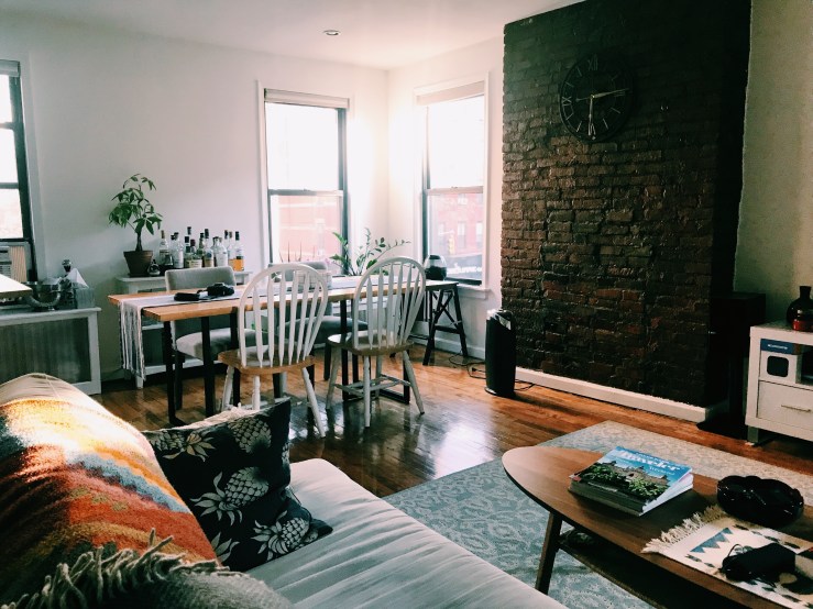 A Cozy 1-BR Hell's Kitchen Apartment